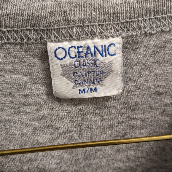 Manitoulin Island eagle graphic tee - Picture 4 of 5